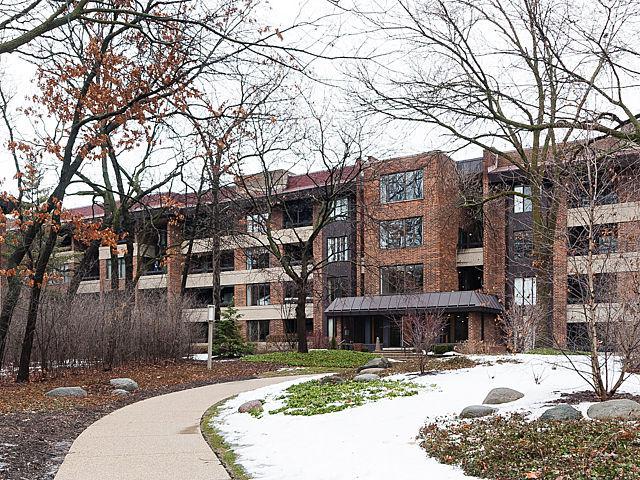 1401 Burr Oak Rd. #314B, Hinsdale, IL 60521