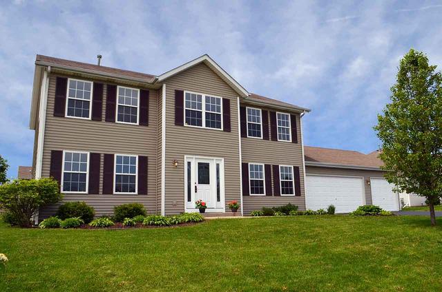 11052 Jasmine Dr., Roscoe, IL 61073