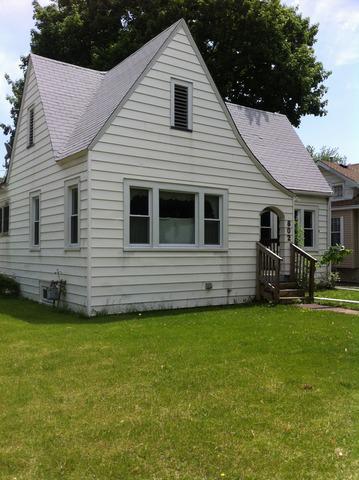 802 Jackson St., Aurora, IL 60505