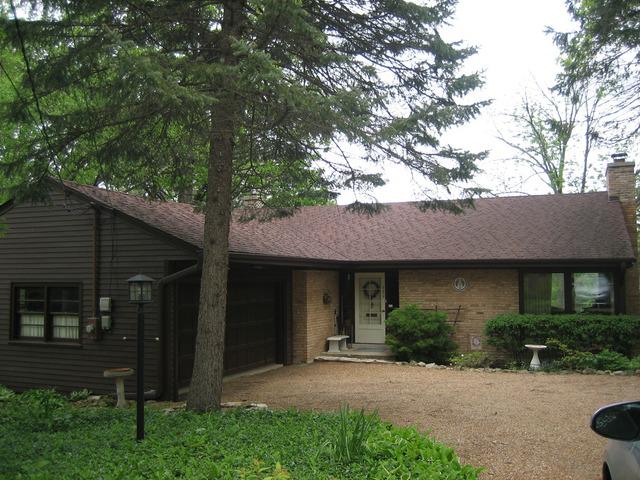 689 Riford Rd., Glen Ellyn, IL 60137