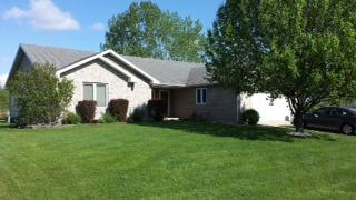 825 Cambridge Dr., Paxton, IL 60957