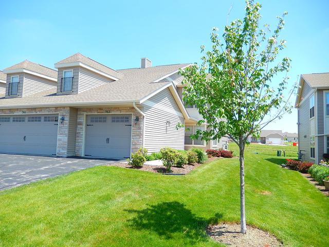962 Buckingham Ln., Sycamore, IL 60178