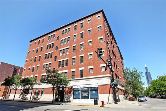 35 S Racine Ave. #4NW, Chicago, IL 60607