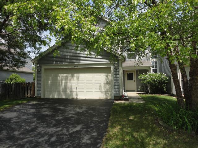 686 Legends Dr., Carol Stream, IL 60188
