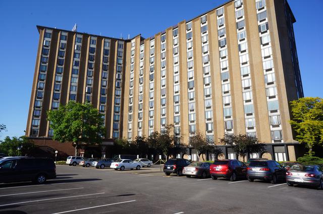 1 Renaissance Pl. #200, Palatine, IL 60067