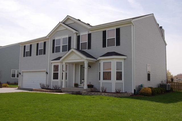 214 Johnson St., Hampshire, IL 60140