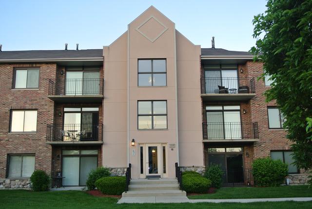 11019 Deblin Ln. #2C, Oak Lawn, IL 60453