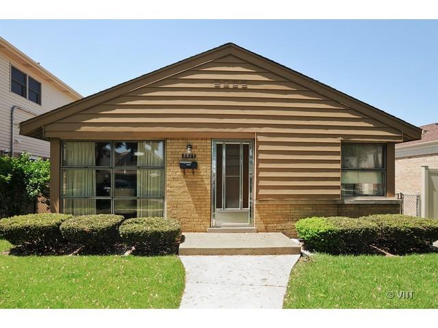 5838 S Nagle Ave., Chicago, IL 60638