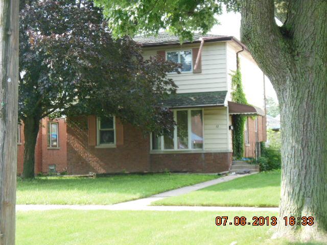 32 167th St., Calumet City, IL 60409