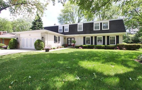2931 Cherry Ln., Northbrook, IL 60062