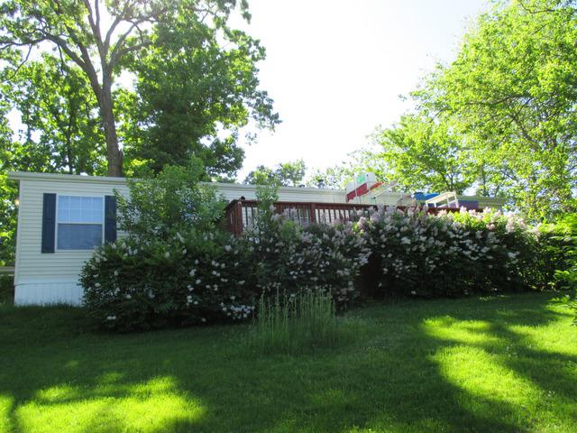 1009 Bay Rd. #25, Mchenry, IL 60051