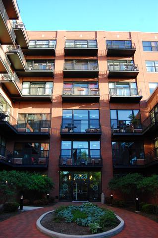2323 W Pershing Rd. #332, Chicago, IL 60609