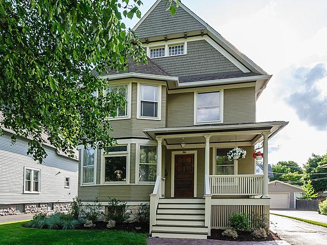 50 N Ashland Ave., La Grange, IL 60525