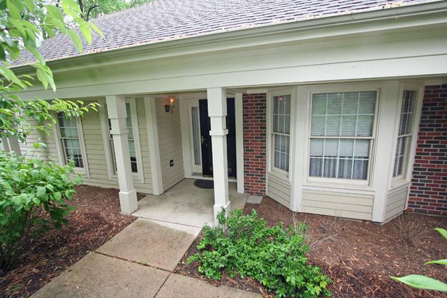 313 Stonefield Ct., Schaumburg, IL 60173