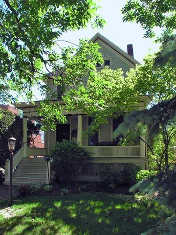 25 S Spring Ave., La Grange, IL 60525