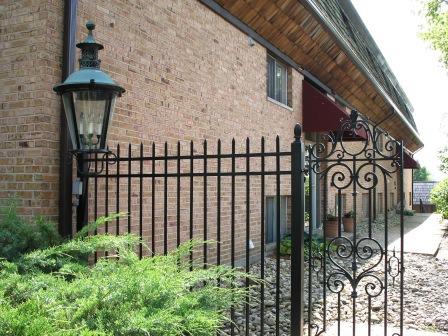 434 Lageschulte St. #1, Barrington, IL 60010