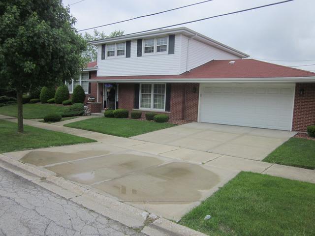 5637 W 99th Pl., Oak Lawn, IL 60453