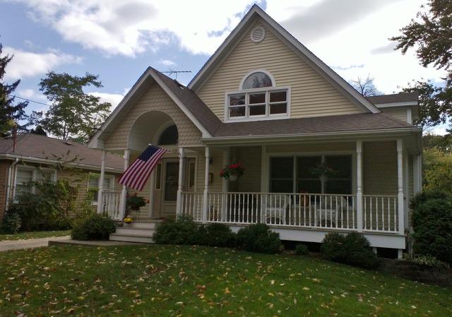 658 Garfield Ave., Aurora, IL 60506