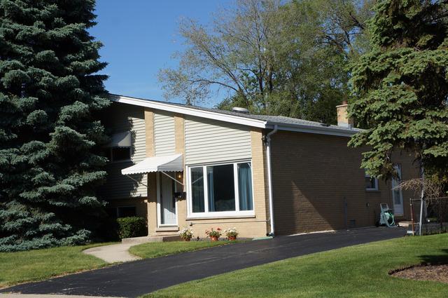2543 Parkwood Ln., Des Plaines, IL 60018