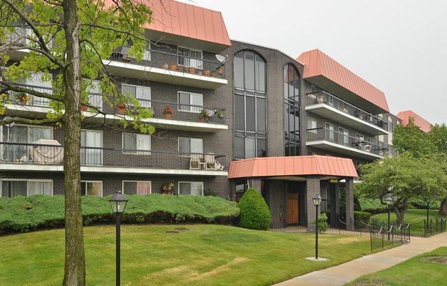4840 Foster St. #209, Skokie, IL 60077