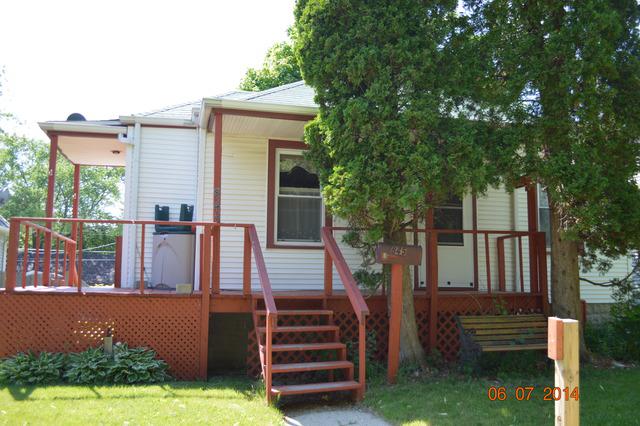 845 Ellwood Ave., Dekalb, IL 60115