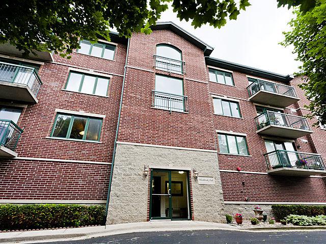 511 N Cass Ave. #4D, Westmont, IL 60559