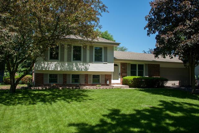 540 Dee Ln., Roselle, IL 60172