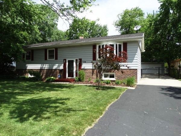 230 Maricopa Ln., Hoffman Estates, IL 60169