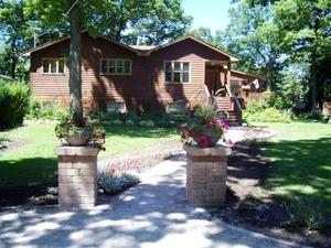 1819 S Fernwood Ln., Mchenry, IL 60051