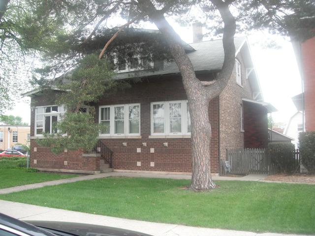 6710 Riverside Dr., Berwyn, IL 60402