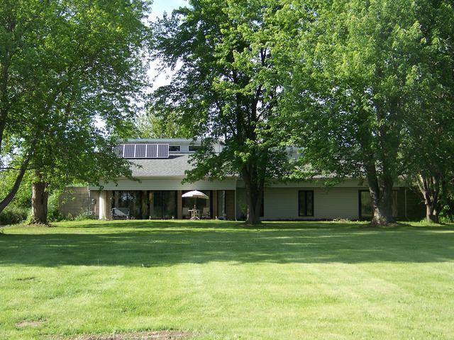 11810 E Buffalo St., Polo, IL 61064