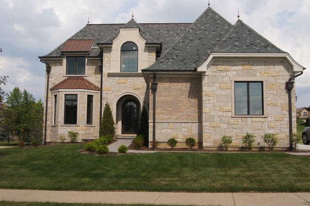 12527 Briarcliffe Dr., Lemont, IL 60439