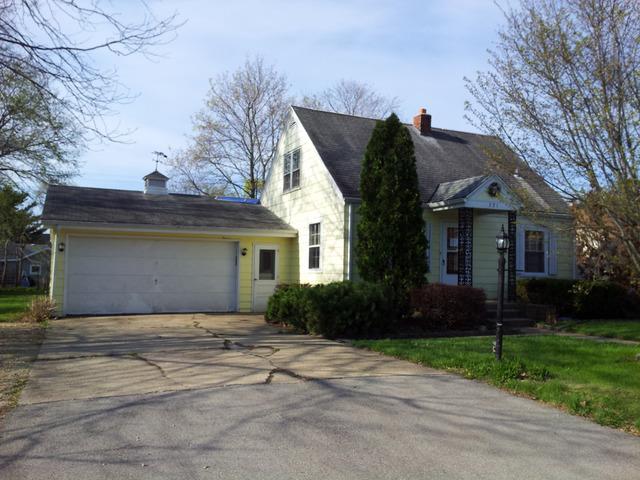 721 Evans Ave., Machesney Park, IL 61115