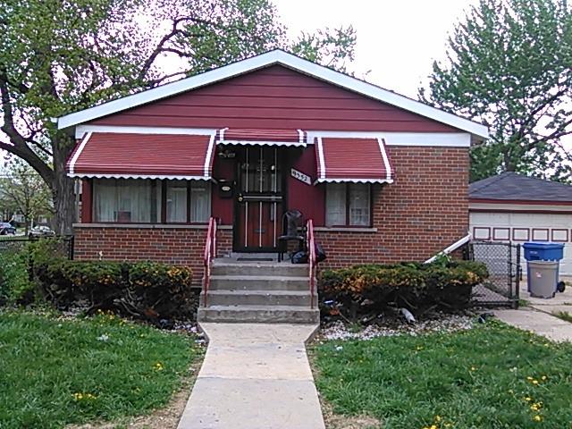 9352 S Lasalle St., Chicago, IL 60620