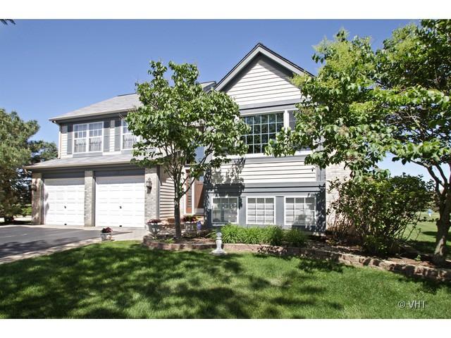 6073 Club House Ct., Gurnee, IL 60031