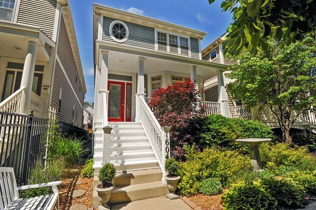 1604 W Edgewater Ave., Chicago, IL 60660