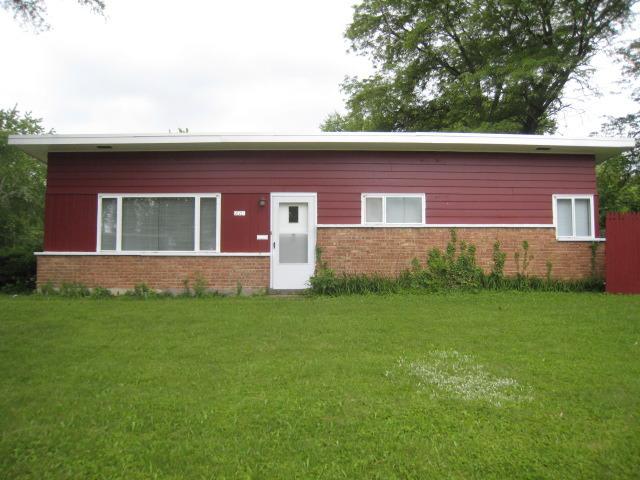 225 Shabbona Dr., Park Forest, IL 60466