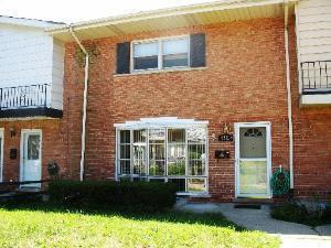 8816 Dee Rd. #D, Des Plaines, IL 60016