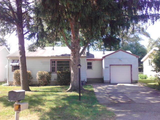 305 John Ave., Mchenry, IL 60050
