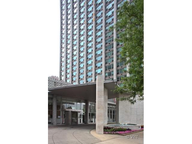 3600 N Lake Shore Dr. #1315, Chicago, IL 60613