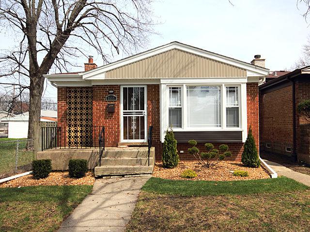 9555 S Lasalle St., Chicago, IL 60628