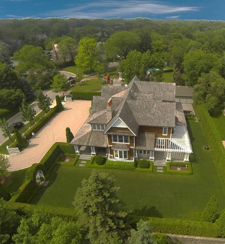 895 Pine Tree Ln., Winnetka, IL 60093