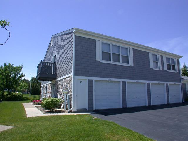 1060 Glouchester Harbor, Schaumburg, IL 60193