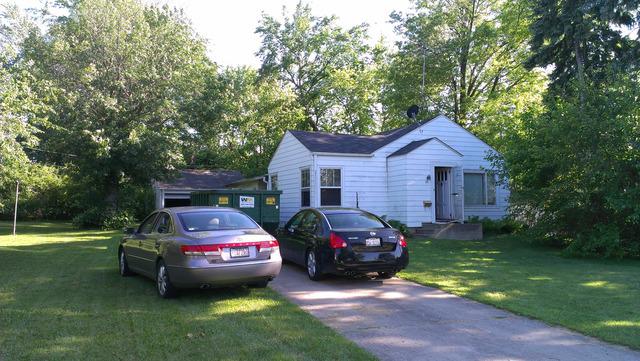 511 Hermes Ave., Aurora, IL 60505