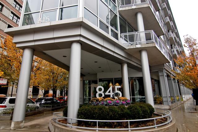 845 N Kingsbury St. #314, Chicago, IL 60610