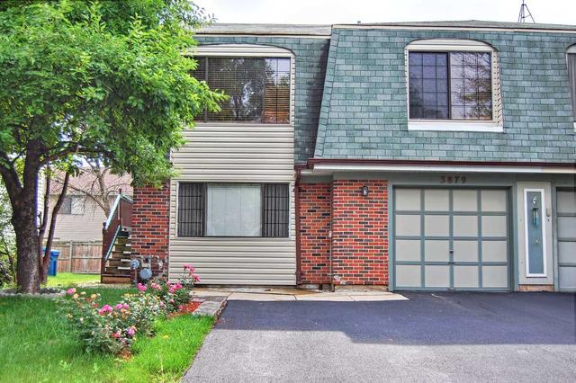 3879 Springlake Dr., Hanover Park, IL 60133