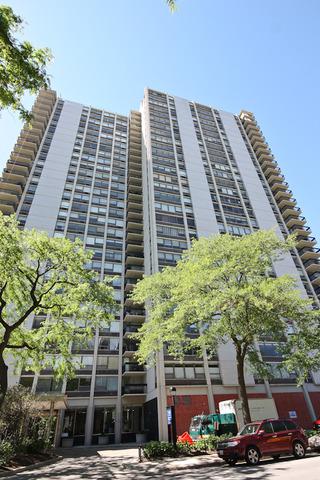 1360 N Sandburg Ter. #1904, Chicago, IL 60610