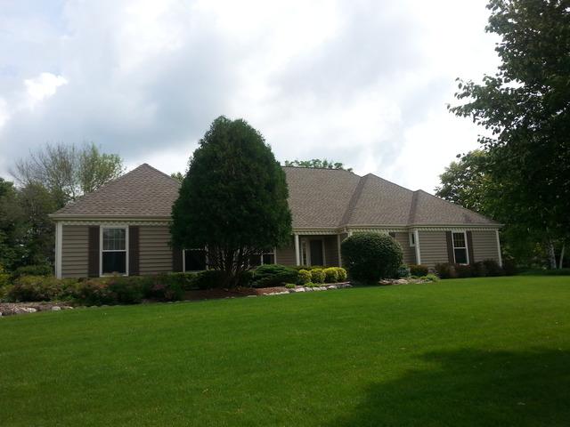 426 Country Ln., Crystal Lake, IL 60012