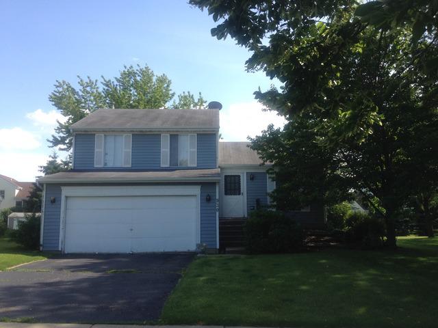 930 Division St., Geneva, IL 60134