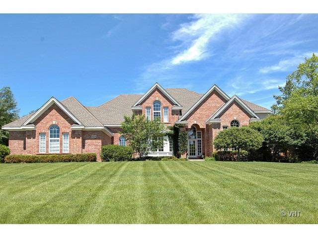 6418 Oakwood Manor Dr., Crystal Lake, IL 60012